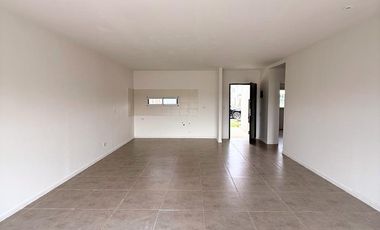 CASA 4 AMBIENTES EN VENTA, BARRIO SEMI CERRADO CARDALES CHICO, LOS CARDALES
