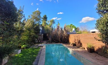 Casa en venta Villa Elisa acceso autopista 3 dormitorios pileta quincho