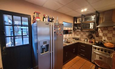 Casa en venta Villa Elisa acceso autopista 3 dormitorios pileta quincho