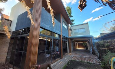 Casa en venta Villa Elisa acceso autopista 3 dormitorios pileta quincho