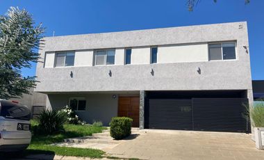 Alquiler casa Barrio privado las Cañitas - Malagueño