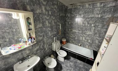Alquiler  - Casa -  Barrio Maria Selva