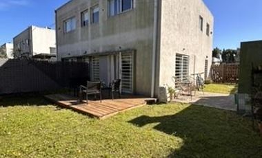 Excelente Duplex 2 Dorm. en Gorina