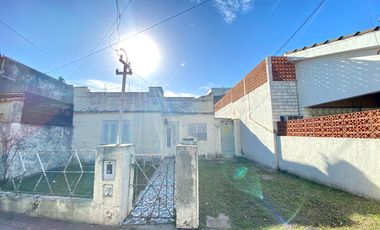 VENTA: Terreno en  Alberdi