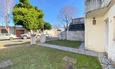 VENTA: Terreno en  Alberdi