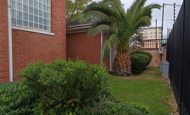 Hermosa casa  / metro departamental