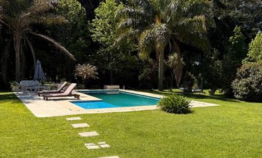 CASA 6 AMBIENTES EN VENTA, BARRIO LAS LOMADAS, LOS CARDALES