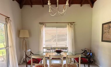 CASA 6 AMBIENTES EN VENTA, BARRIO LAS LOMADAS, LOS CARDALES