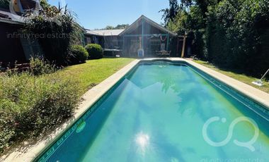 Venta - Casa para dos familias - Parque - Piscina - Zona de Quintas