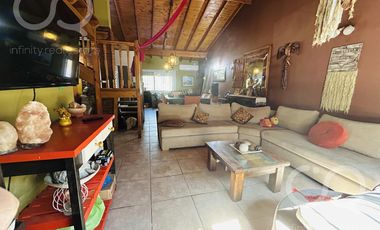 Venta - Casa para dos familias - Parque - Piscina - Zona de Quintas
