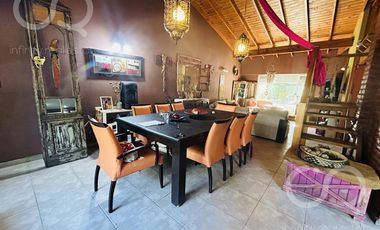 Venta - Casa para dos familias - Parque - Piscina - Zona de Quintas