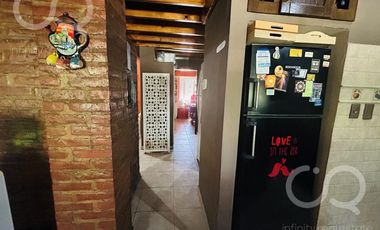 Venta - Casa para dos familias - Parque - Piscina - Zona de Quintas