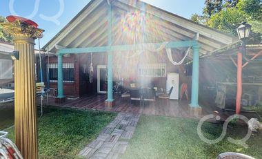 Venta - Casa para dos familias - Parque - Piscina - Zona de Quintas