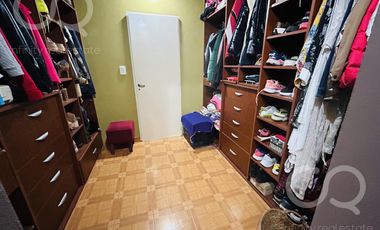 Venta - Casa para dos familias - Parque - Piscina - Zona de Quintas