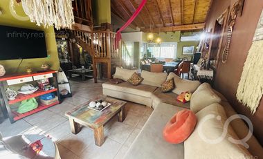 Venta - Casa para dos familias - Parque - Piscina - Zona de Quintas