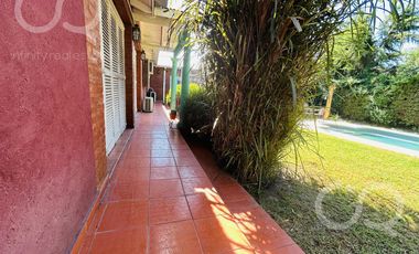 Venta - Casa para dos familias - Parque - Piscina - Zona de Quintas