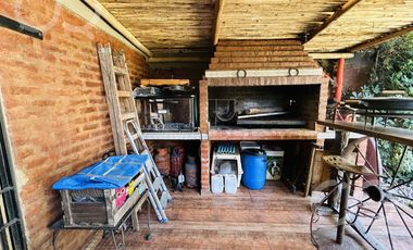 Venta - Casa para dos familias - Parque - Piscina - Zona de Quintas