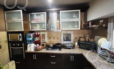 Venta - Casa para dos familias - Parque - Piscina - Zona de Quintas