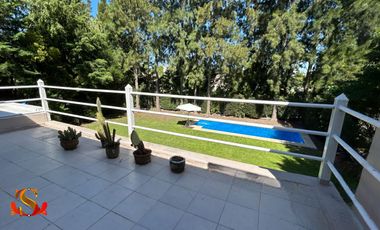 Casa en venta, Canning, Malibú. 200 m2 cub. 5 amb.