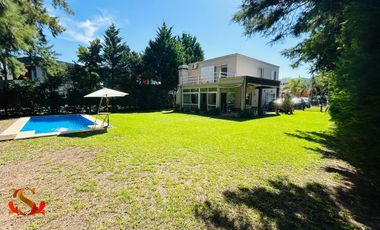 Casa en venta, Canning, Malibú. 200 m2 cub. 5 amb.