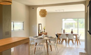 VENTA Casa en Funes Town