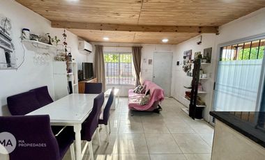 Casa 2 Dormitorios en barrio abierto - Pedro Careaga 1700 - Alvear | Venta