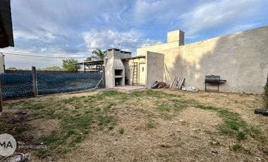 Casa 2 Dormitorios en barrio abierto - Pedro Careaga 1700 - Alvear | Venta