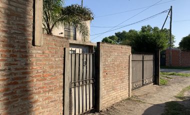 Venta en bloque - departamentos y casa en Matheu