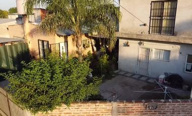 Venta en bloque - departamentos y casa en Matheu