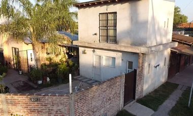 Venta en bloque - departamentos y casa en Matheu