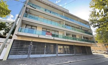 Departamento en venta de 3 ambientes con cochera - San Martin