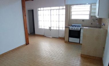 VENTA DE CASA PH 3 AMBIENTES