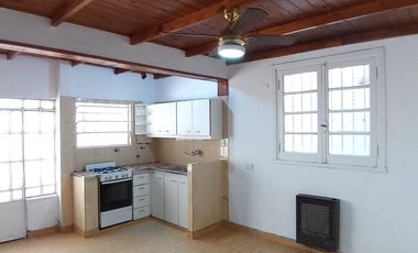 VENTA DE CASA PH 3 AMBIENTES