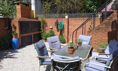 VENTA DE CASA 4 AMBIENTES EN RAMOS MEJIA
