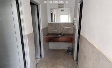 Local en Villa Elisa