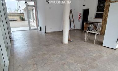 Local en Villa Elisa