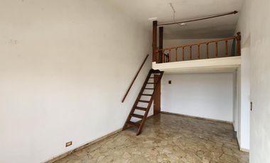 Depto 2 Ambientes Frente con Balcón – San Martín – Vista Abierta