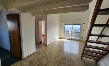 Depto 2 Ambientes Frente con Balcón – San Martín – Vista Abierta