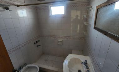Depto 2 Ambientes Frente con Balcón – San Martín – Vista Abierta