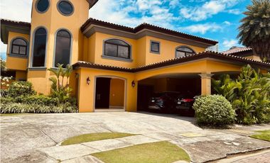 Venta | Alquiler - Casa en Antigua, Costa del Este