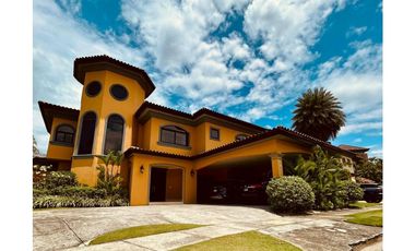 Venta | Alquiler - Casa en Antigua, Costa del Este