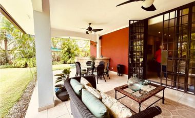 Venta | Alquiler - Casa en Antigua, Costa del Este