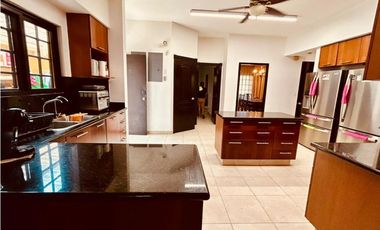 Venta | Alquiler - Casa en Antigua, Costa del Este