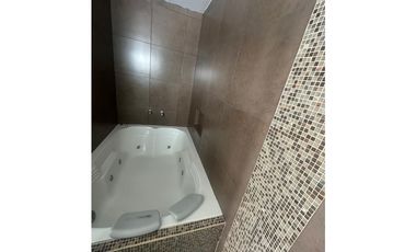 En alquiler- Casa Semiamueblada en Limajo, Condado del Rey