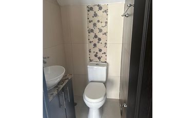 En alquiler- Casa Semiamueblada en Limajo, Condado del Rey