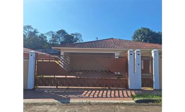 LA CHORRERA / EL ESPINO / VILLA HERMOSA / 1000M / 3HABITACION / AG