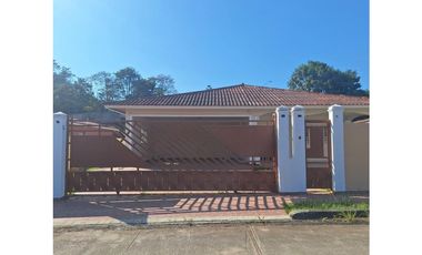 LA CHORRERA / EL ESPINO / VILLA HERMOSA / 1000M / 3HABITACION / AG