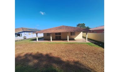 LA CHORRERA / EL ESPINO / VILLA HERMOSA / 1000M / 3HABITACION / AG