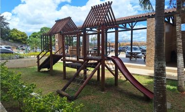 Se Vende apartamento en Mistic Hills
