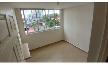 Se Vende apartamento en Mistic Hills